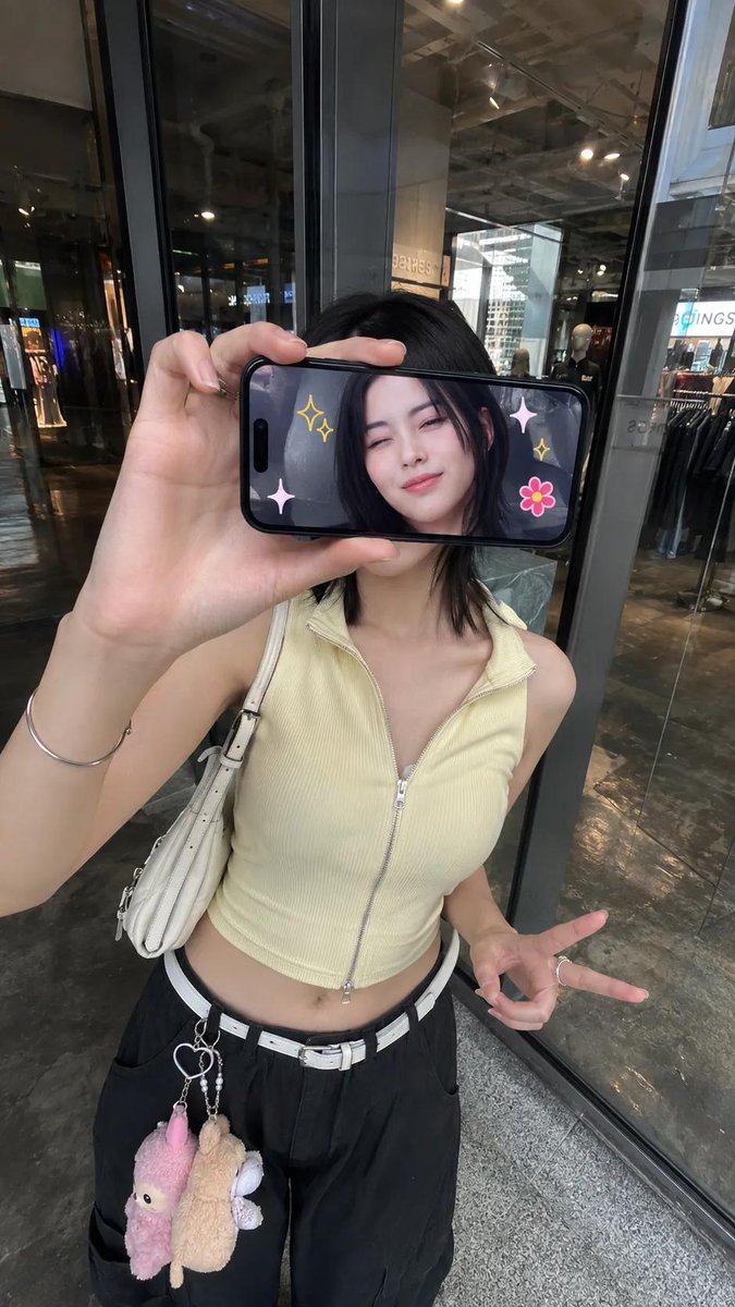 Ultra-realistic creative portrait taken with an iPhone, iden